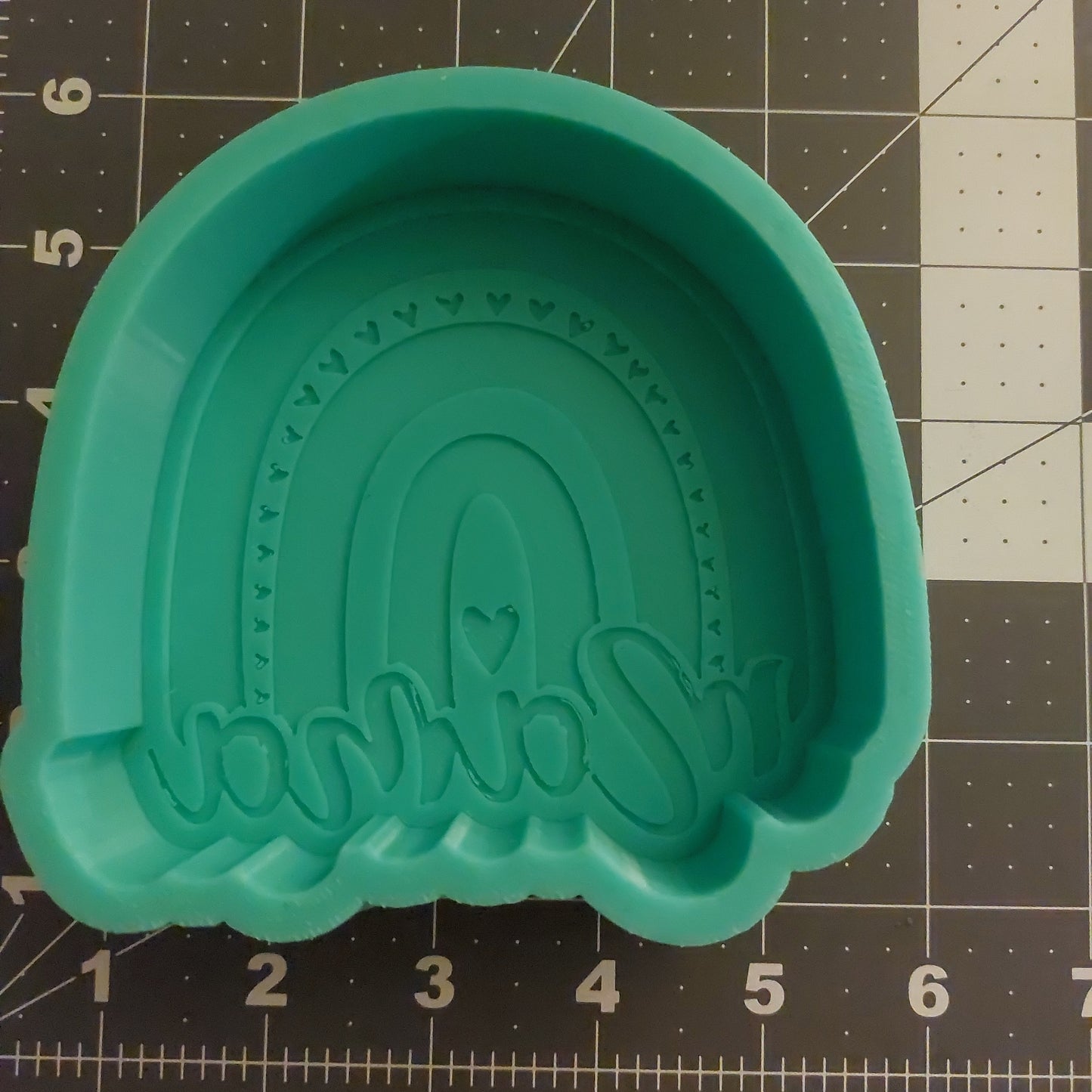 Mama Rainbow Mold (B)