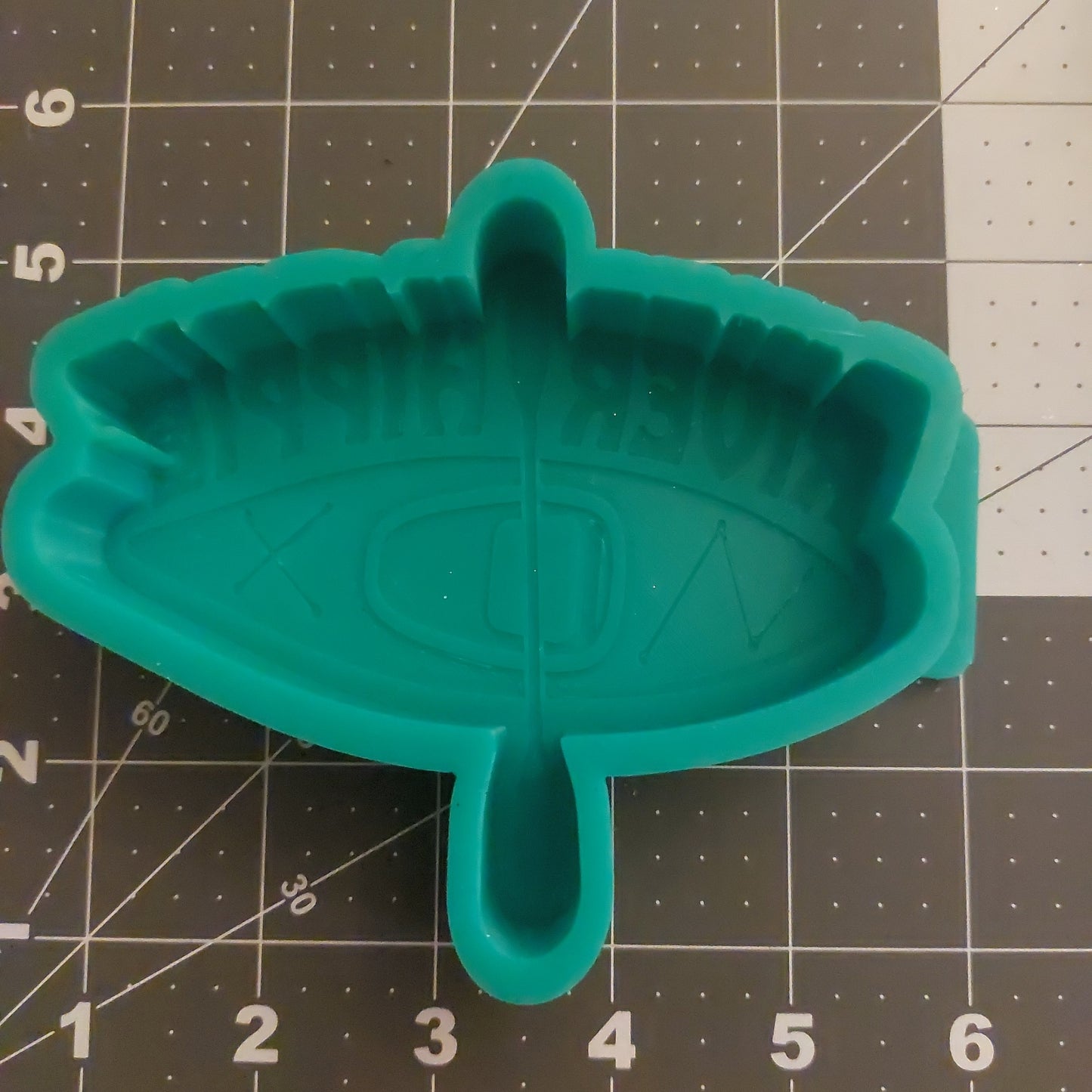 River Hippie Mold (B23)