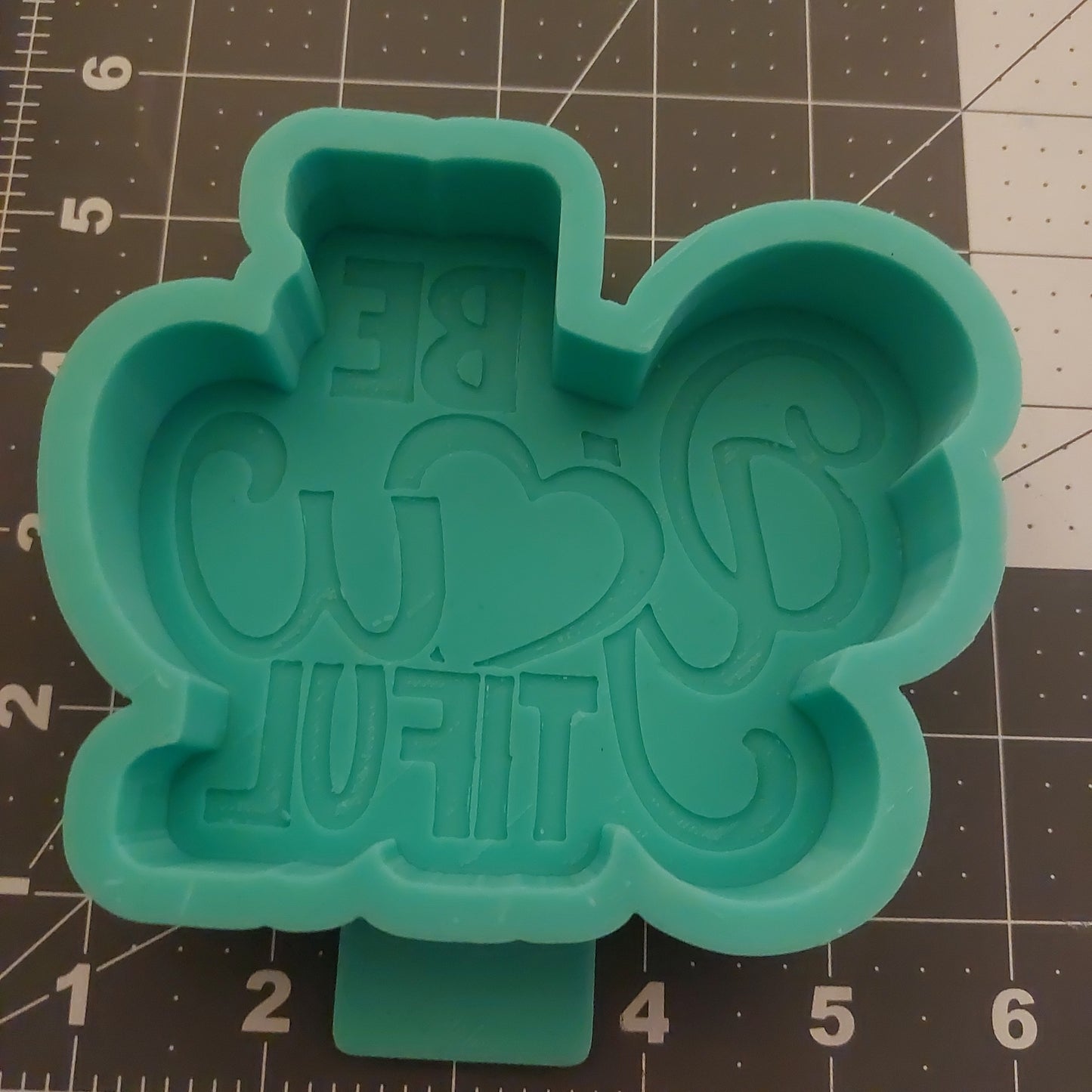 BeYoutiful Mold (B3)