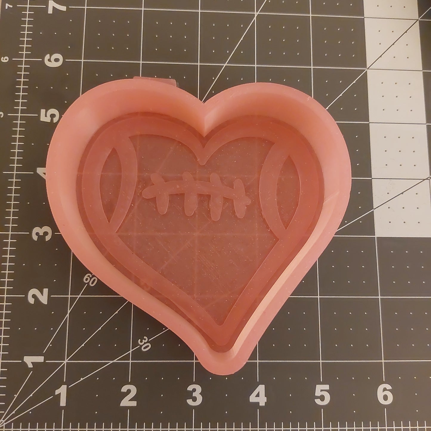 Football Heart Mold (B22)