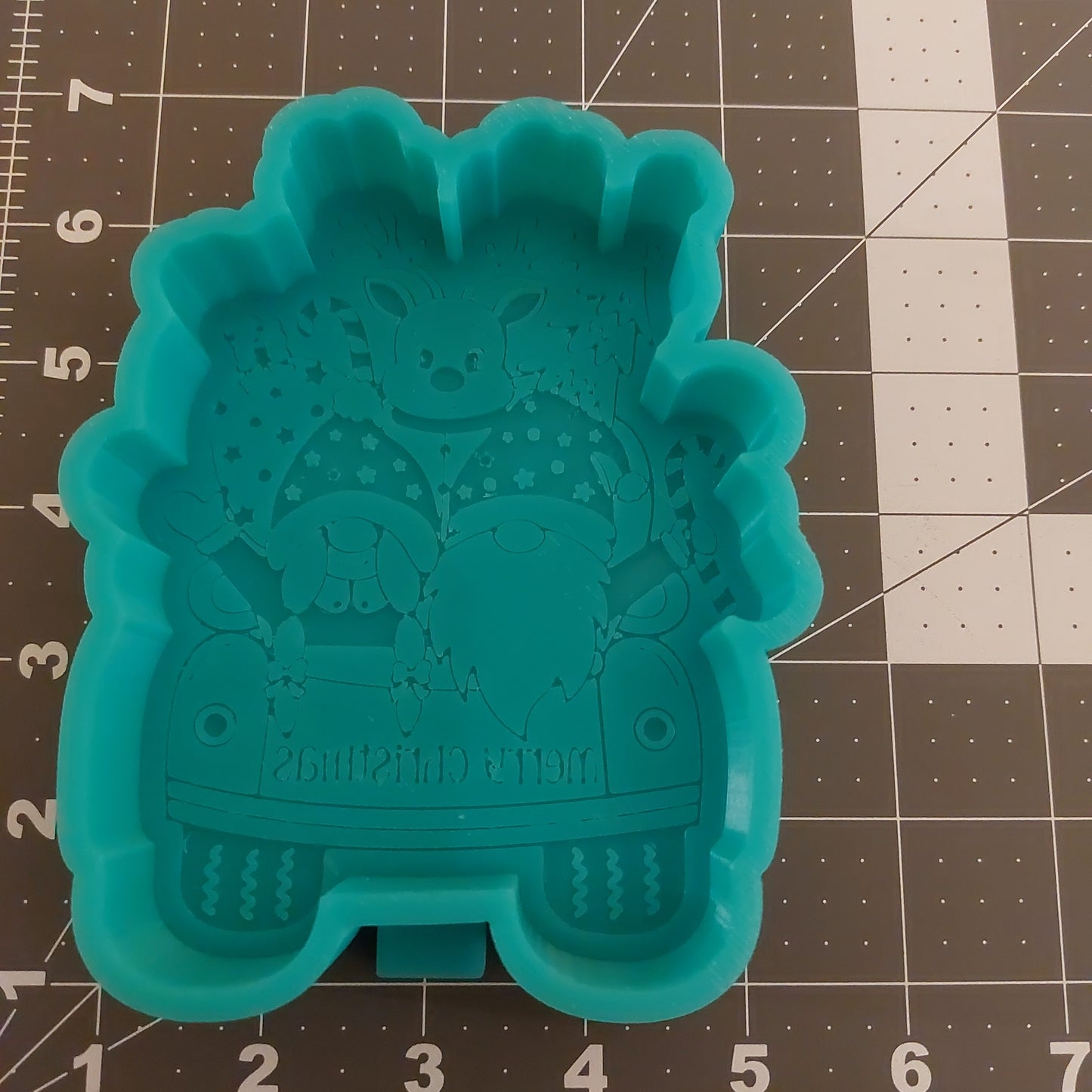 Merry Christmas Truck Gnome Friends Mold (B5)