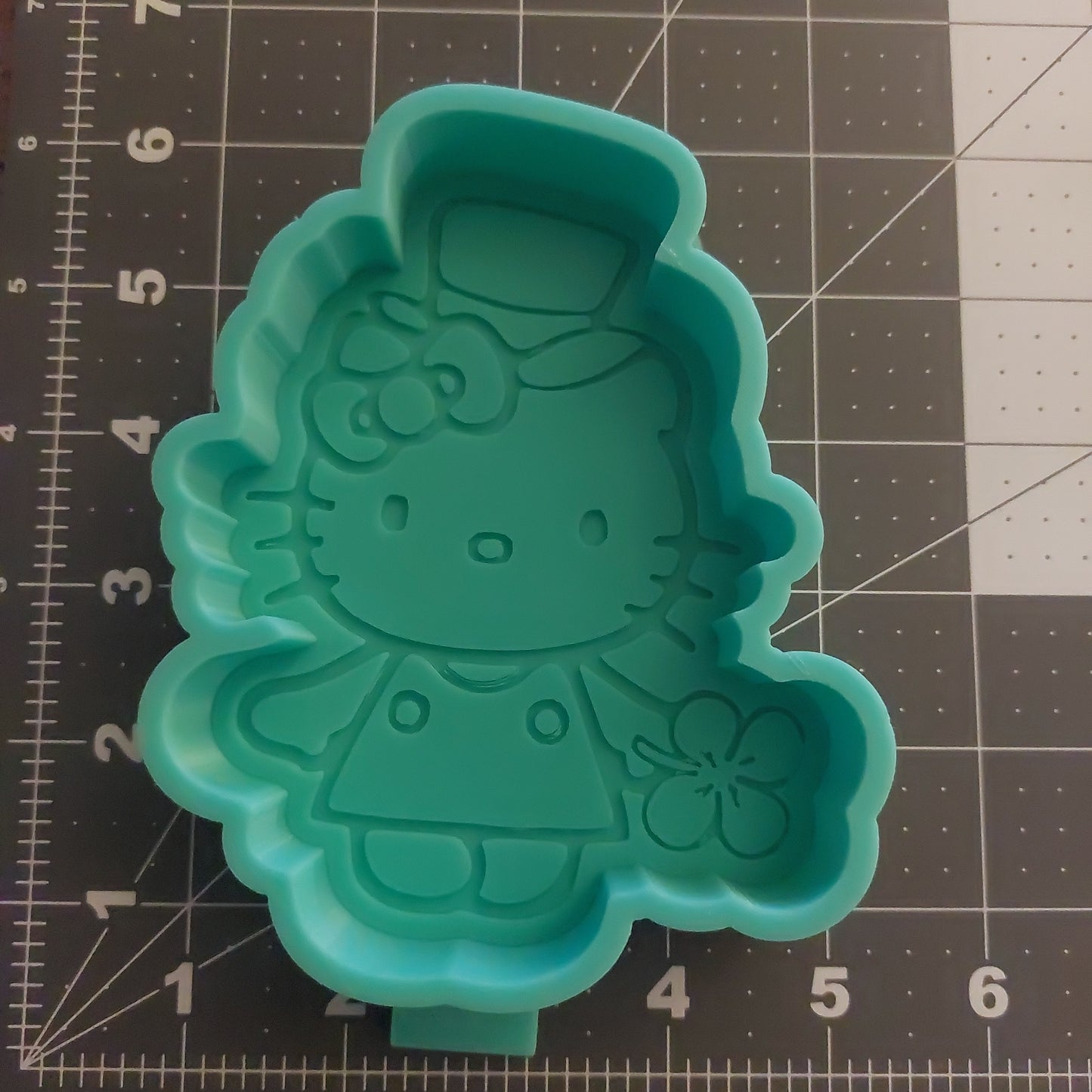 Hi Meow Shamrock Mold (B8)