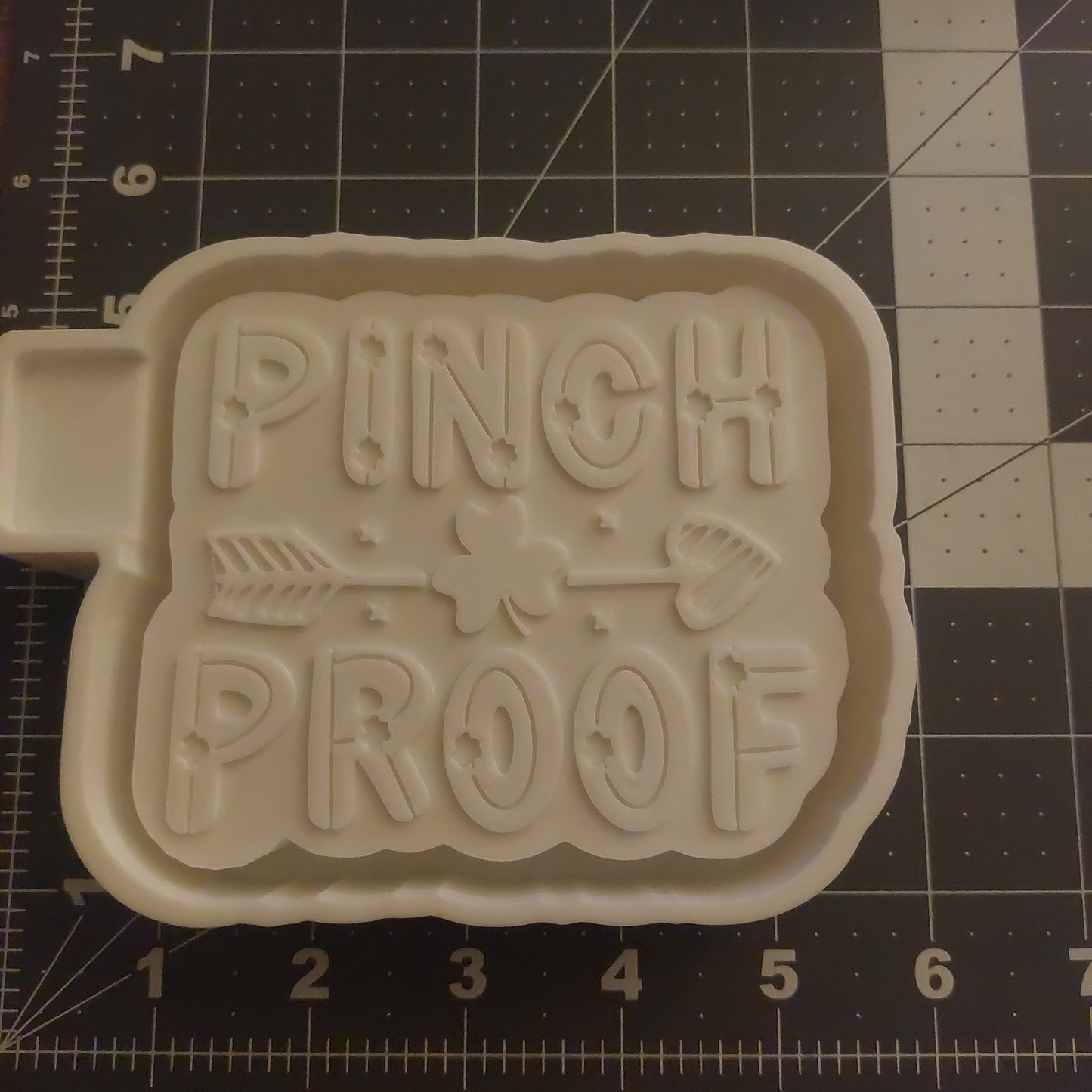 Pinch Proof Mold (B10)