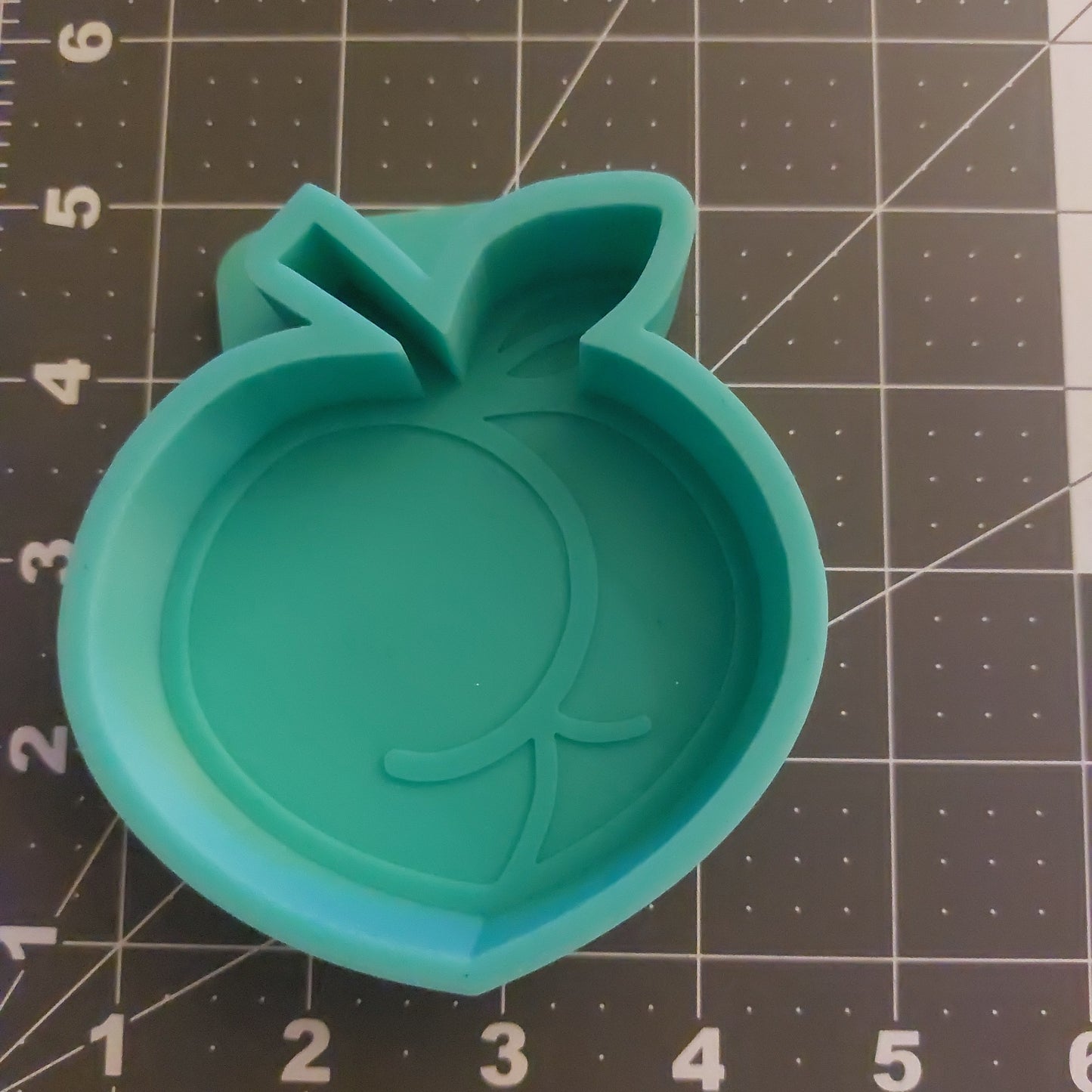 Peach Mold (B)