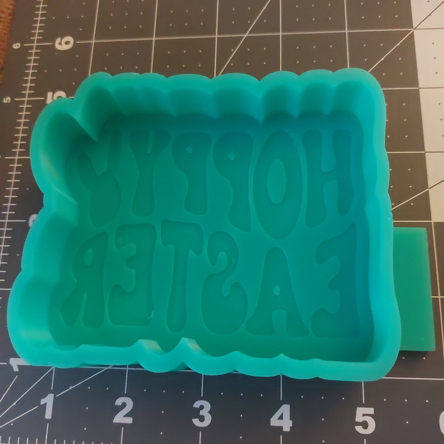 Hoppy Easter Mold (B)